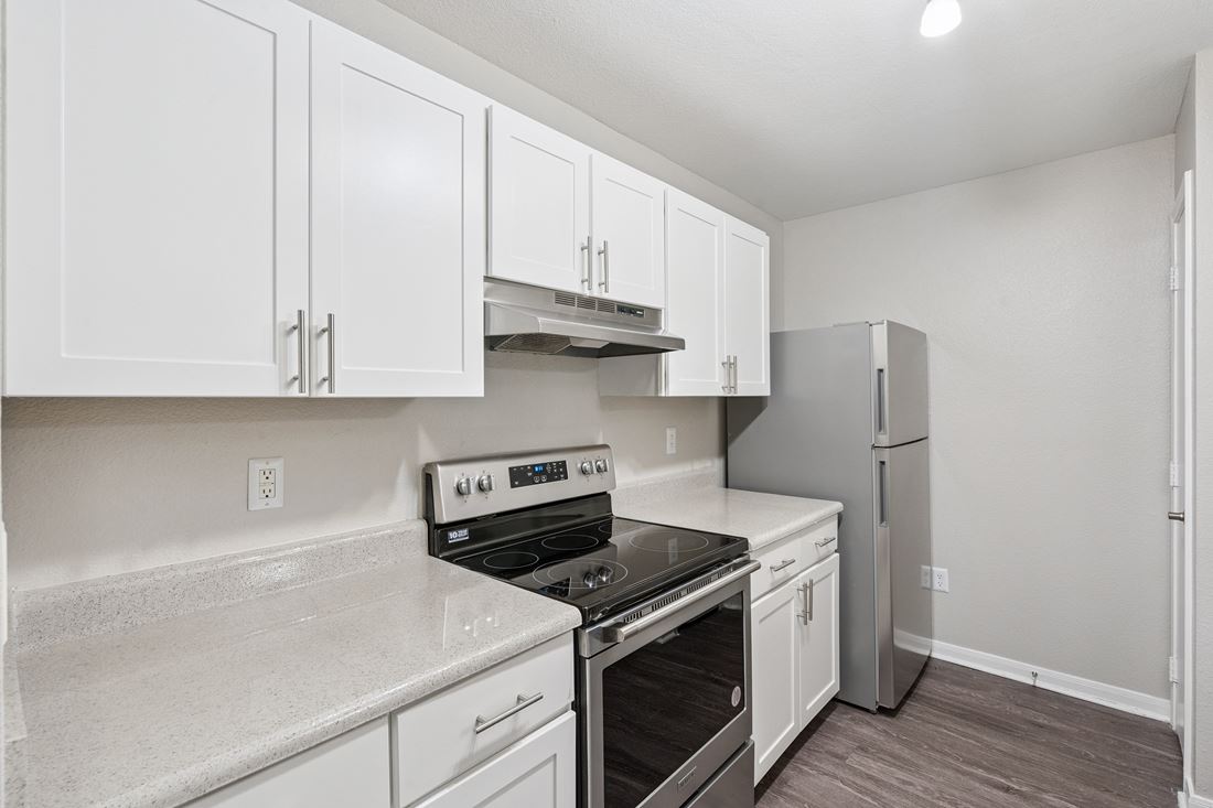 Maple Grove Villas Apartments photo